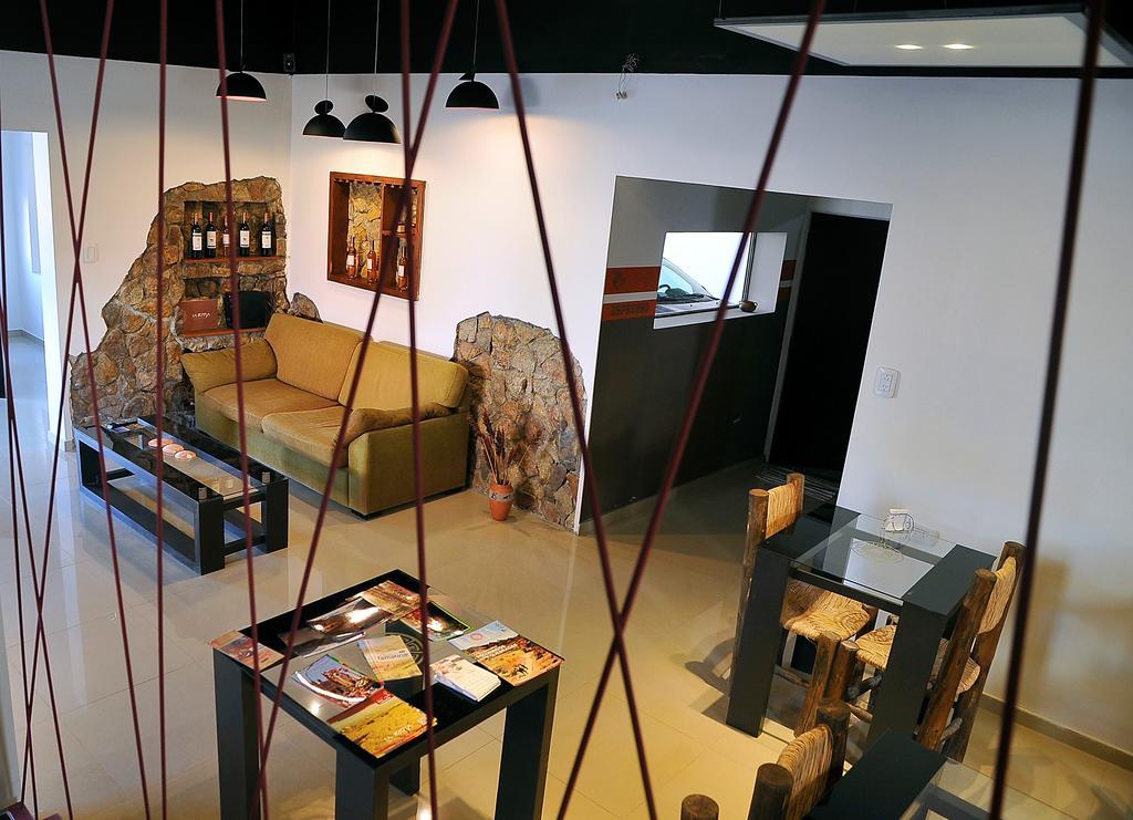 Hotel Pucara Y Rent A Car Ла-Риоха Экстерьер фото